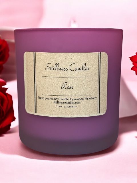 Lux Soy Candle embedded with cute flowers - Rose Scent